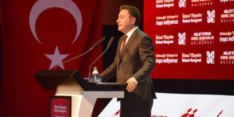 Ali Babacan’ın, Kılıçdaroğlu’na önerisi gündem oldu! ‘Sayın Cumhurbaşkanı’ hitabı alkış aldı