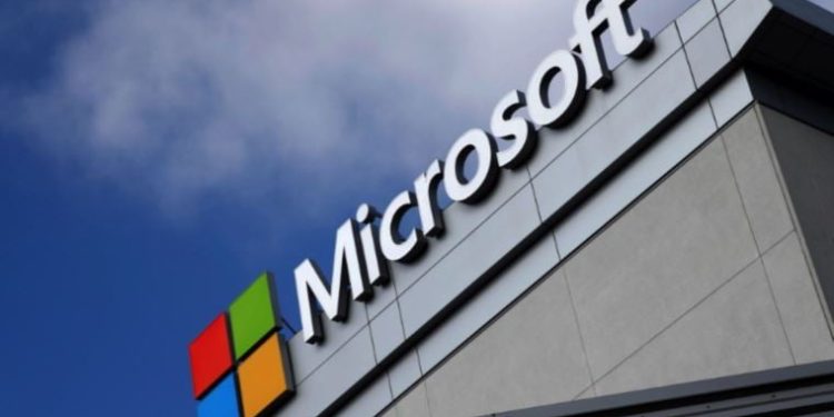 App Store ve Google Play Store’a rakip uygulama mağazası