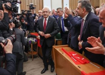 BİLD’den Kılıçdaroğlu-Erdoğan karşılaştırması: ‘Anketlerde önde gidiyor’
