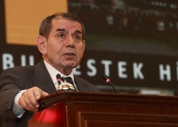 CANLI | Galatasaray Başkanı Dursun Özbek gündeme dair açıklamalarda bulunuyor