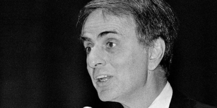 Carl Sagan kimdir, nereli? Carl Sagan’ın uzmanlık alanı nedir?