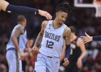 Cezası biten Ja Morant, Dallas Mavericks maçında oynamayacak