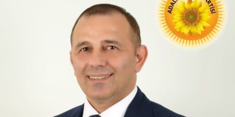 Cumhurbaşkanı adaylığına başvuran İrfan Uzun kimdir? Adalet Birlik Partisi Genel Başkanı İrfan Uzun nereli, kaç yaşında?
