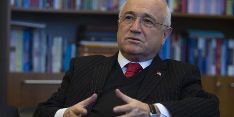 Cumhurbaşkanlığı YİK Üyesi Cemil Çiçek’ten ‘adaylık’ iddialarına yanıt