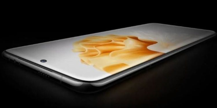 Dev kameralı Huawei P60 ve P60 Pro tanıtıldı!