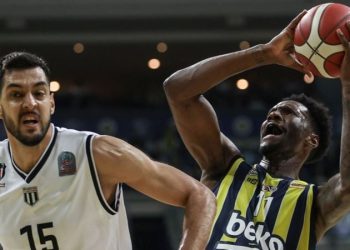 Fenerbahçe Beko, derbide Beşiktaş Emlakjet’i mağlup etti