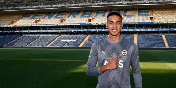 Fenerbahçeli kaleci İrfan Can Eğribayat: Arkadan takip etmek daha iyi