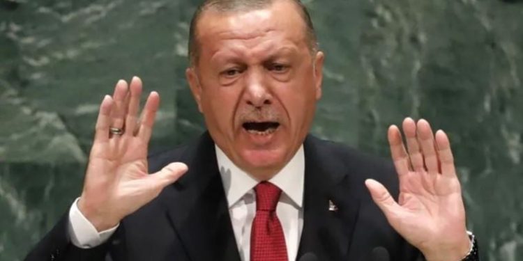 HKP’den Erdoğan’ın diplomasıyla ilgili Türkiye Noterler Birliği’ne başvuru