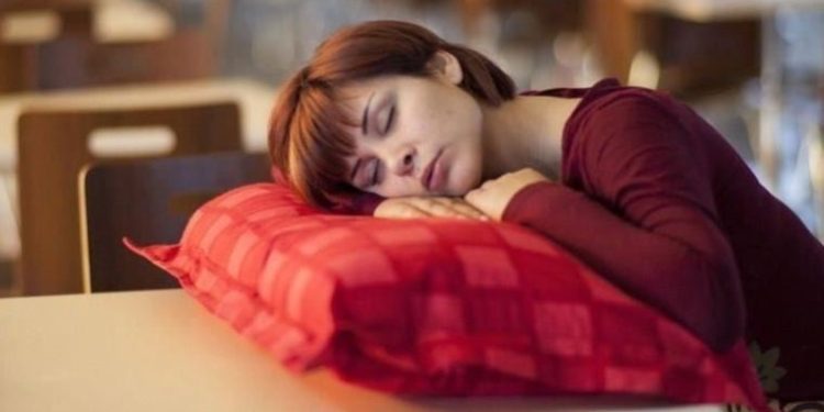 İnsomnia nedir? İnsomnia nedenleri nelerdir? Uykusuzluk belirtileri nelerdir?