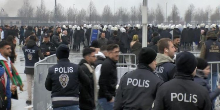 İstanbul Valiliği: Nevruz kutlamalarında 224 kişi gözaltına alındı