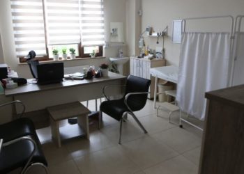 İzmir’de yeni yapılacak üç aile sağlığı merkezinin giderlerini hayırseverler üstlendi