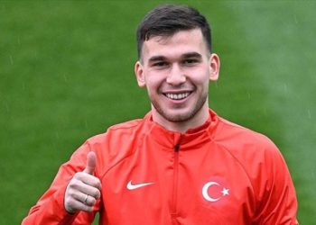 Milli futbolcu Mehmet Can Aydın: Ay-yıldızlı formayı giyeceğim için gurur duyuyorum
