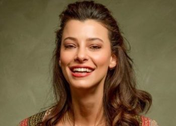 Müjde Uzman, insomnia hastası olduğunu duyurdu: ‘Hiç uyumadım’