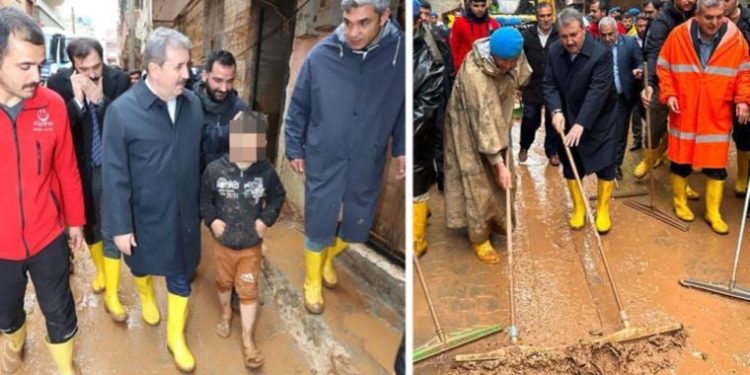 Mustafa Destici’den ‘reklam’ kuşağı: Çocuk terlikle, kendisi ise ‘yağmur çizmesiyle’ gezdi