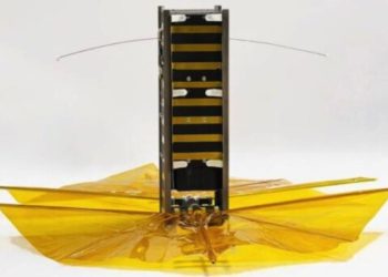 Öğrenciler kalem pil ve 20 dolarlık işlemciyle uydu yaptı