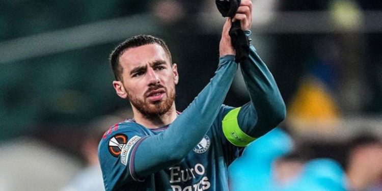 Orkun Kökçü’den Türkiye’ye destek pazubendini takmayan Tadic’e tepki