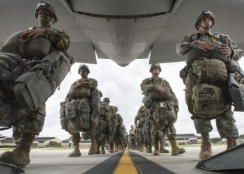 Pentagon, askeri pilot ve yer mürettebatının kanser riski altında olduğunu açıkladı