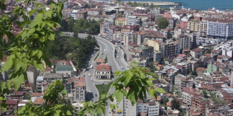 Profesör çok net uyardı: ‘İstanbul’da beklerken Trabzon’da her an deprem olabilir’