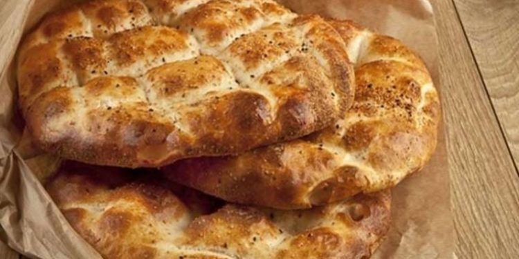 Ramazan pidesi ne kadar? İstanbul, Ankara, İzmir pide fiyatları 2023 Ramazan pidesi kaç TL?