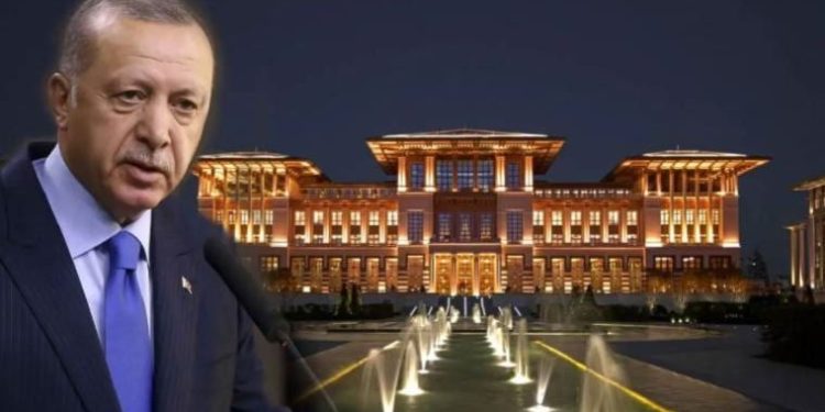 Saray’da panik yaratan anket! Kulislerden kritik bilgi…