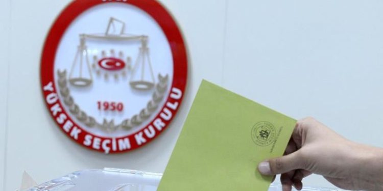 Seçim güvenliği için çalışmalarını hızlandıran muhalefet sandık önlemlerini anlattı: En az iki kişi formülü