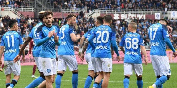 Serie A’da lider Napoli, Torino deplasmanından farklı galip dönüyor