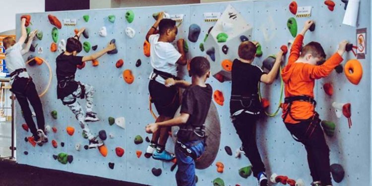 Spor yapan çocuklar daha başarılı oluyor
