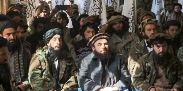 Taliban lideri, yetkililerin oğullarını hükümet kurumlarına atamasını yasakladı