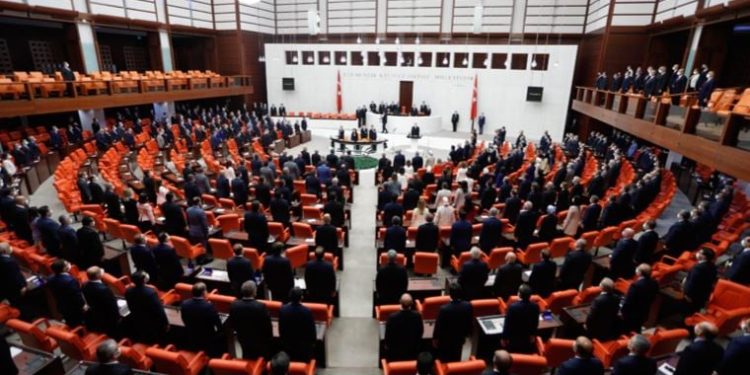 TBMM’de 2 haftalık yoğun mesai