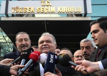 Türkiye İttifakı’nın cumhurbaşkanı adayı Ahmet Özal YSK’ye başvurdu