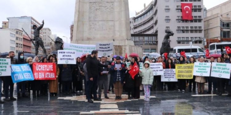 Ücretli öğretmenlerden ‘kadro’ talebi: Deprem bölgesinde çalışmaya hazırız
