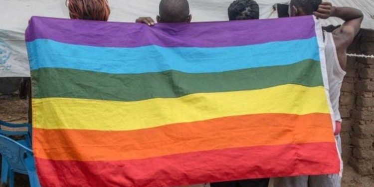 Uganda Parlamentosu, LGBT bireylere hapis cezası öngören yasa tasarısını onayladı