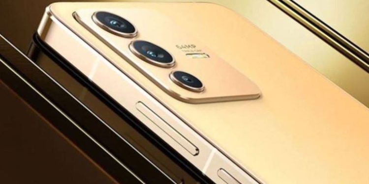 Vivo X Flip’in özellikleri sızdırıldı