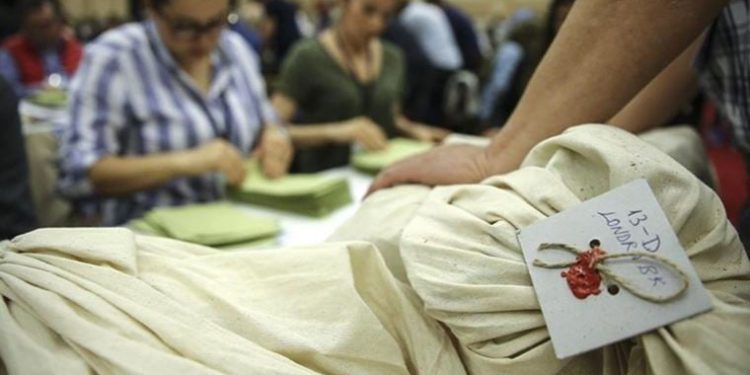 Yurtdışı oyları THY’den kiralanacak olan uçaklarla getirilecek