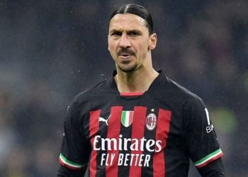 Zlatan Ibrahimovic tarihe geçti: Milan deplasmanda kaybetti