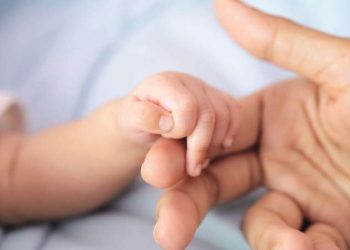 Anne sütü, bebek ve anneyi kanserden koruyor