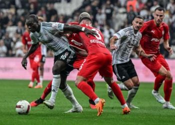 Beşiktaş kendi evinde kayıp: Beşiktaş 1-1 Pendikspor