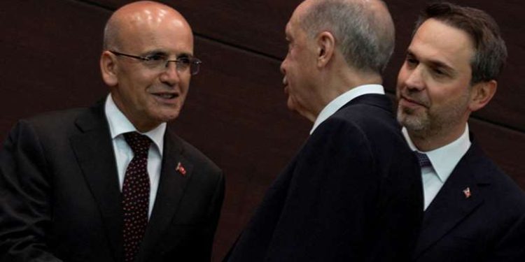 Mustafa Balbay’dan çarpıcı kulis bilgisi: ‘Mehmet Şimşek 1 yıl içinde görevden ayrılır’