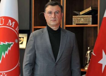 Ümraniyespor’da başkan Tarık Aksar’dan istifa kararı