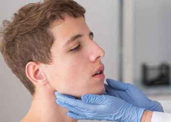 3 yaşında burnunda travma meydana geldi, 16 yıl sonra kıkırdak dokusunun yok olduğu anlaşıldı