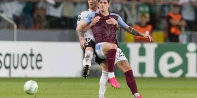 Aston Villa, Legia Varşova karşısında yıkıldı!