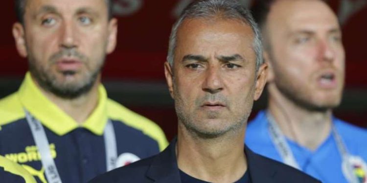 İsmail Kartal’dan hakemlere tepki: ‘Bize çok ucuz kartlar gösteriliyor’