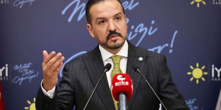 İYİ Partili Kürşad Zorlu’dan ’26 Ağustos’ açıklaması