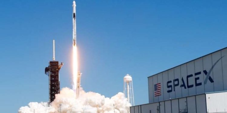 SpaceX Türkiye’de çalışacak eleman arıyor: Aylık maaş 120 bin TL!