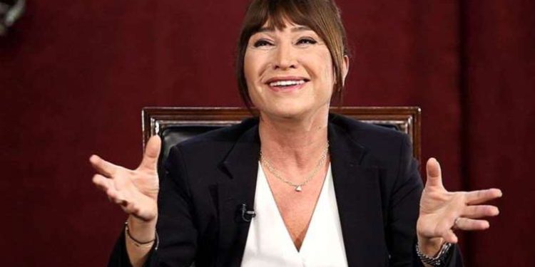 Demet Akbağ ekranlara dönüyor: Rol arkadaşı belli oldu