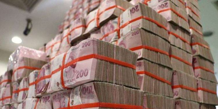 Hazineden dev borçlanma!