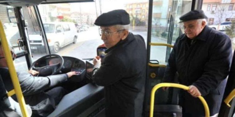 ‘Her şeyi göze aldık’ diyerek duyurdular: 65 yaş üzeri ücretsiz ulaşıma kısıtlama kararı!