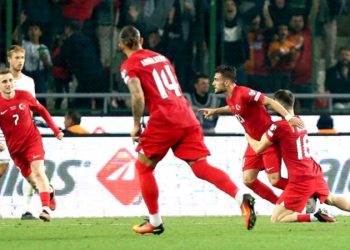 İtalyan basınından büyük övgü… ‘Montella Türkiye’de tarih yazdı!