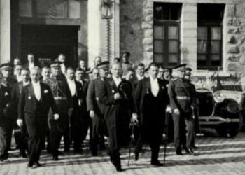 Türkiye Cumhuriyeti’nin doğuşunu ve Atatürk’ün liderliğini keşfetmek için 7 ilgi çekici kitap…