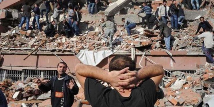 Doç. Dr. Alkan: Van Gölü’nün doğusu deprem için daha yüksek riskli